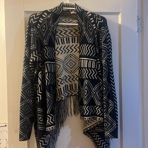 Cardigan navy and cream